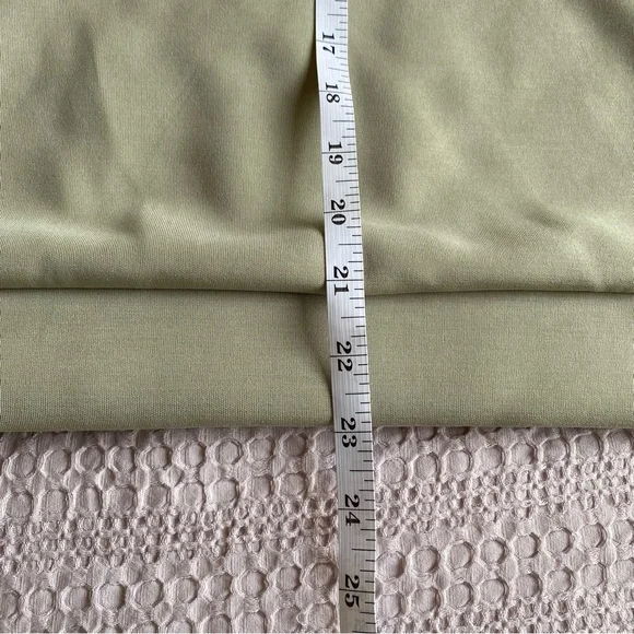 NWOT A New Day Sandwash Sweatshirt V Neck Pull Over Light Green Small Athleisure - Picture 9 of 11